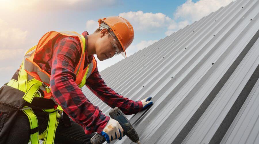 Expert new roof installation services in Sparta, MO